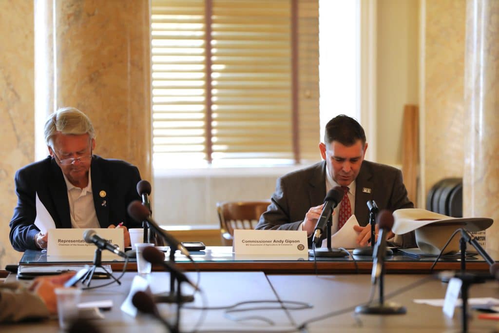 Committee finds 800,000 acres in Mississippi owned by foreign countries - Vimarsana News