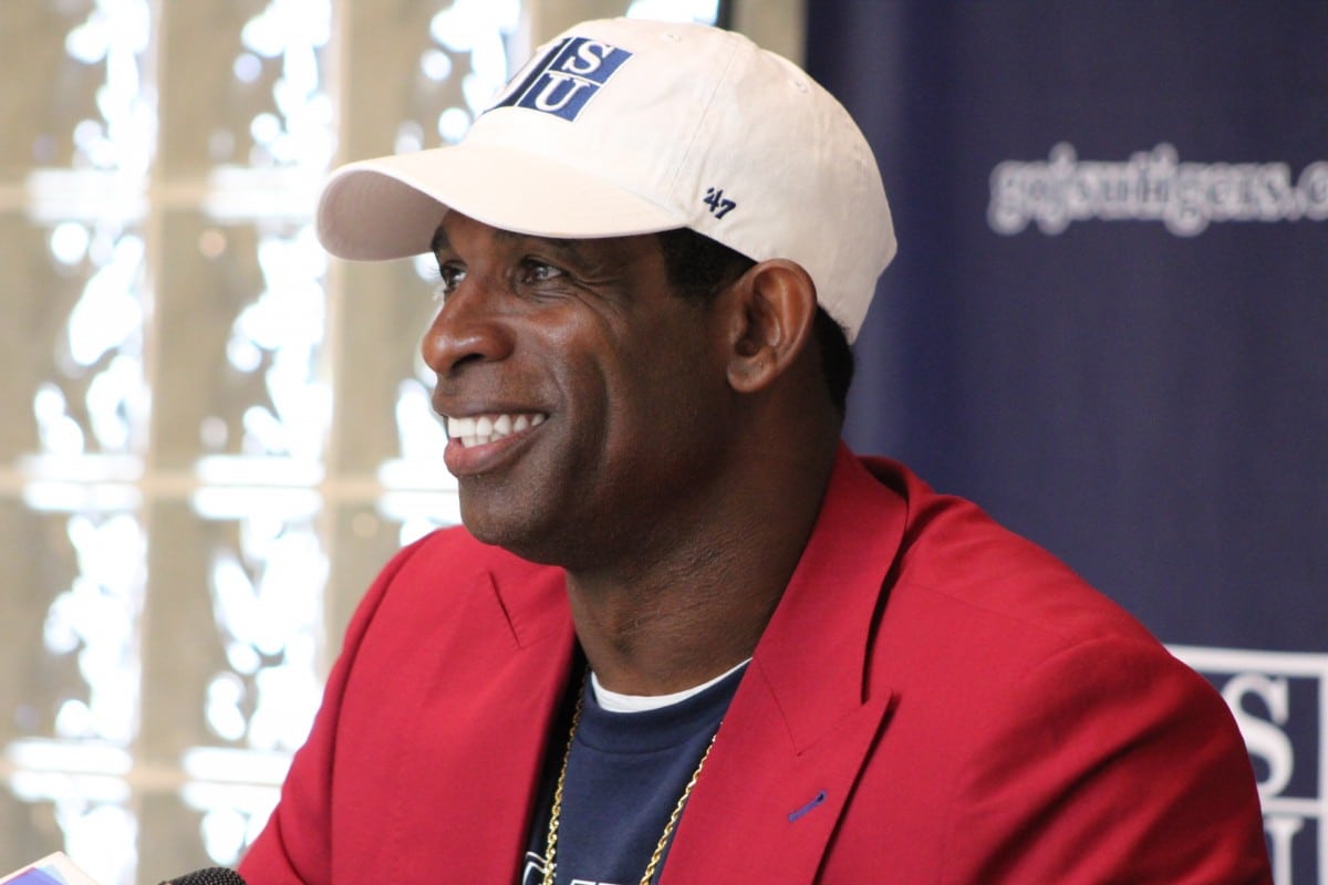 Coach Prime wastes no time recruiting his son, Shedeur - SuperTalk Mississippi Coach Prime wastes no time recruiting his son, Shedeur - SuperTalk Mississippi