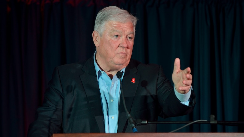 Former governor inducted into Mississippi Gaming Hall of Fame - Vimarsana News