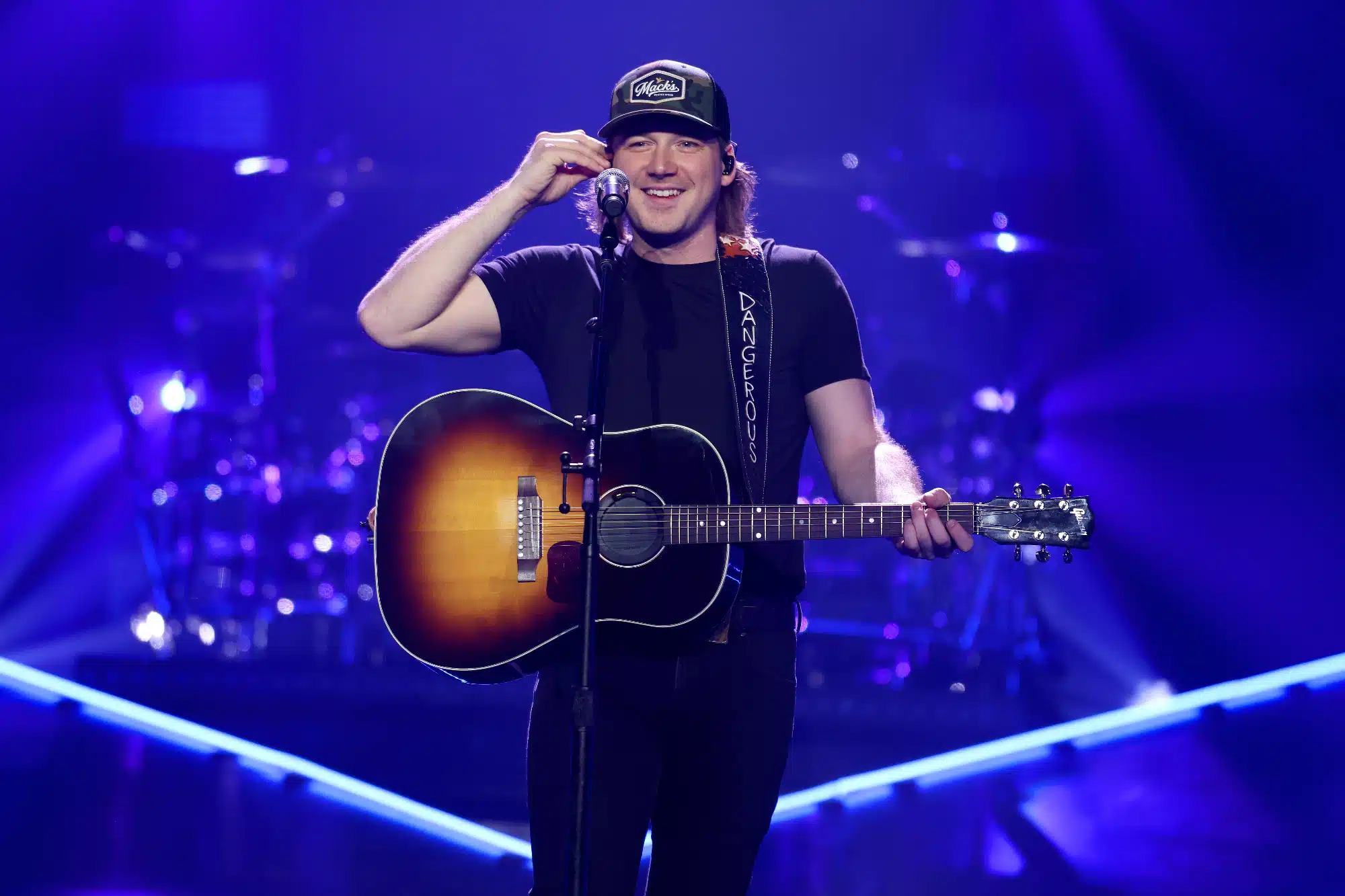 Morgan Wallen rebooks Oxford performance after last-minute cancellation
