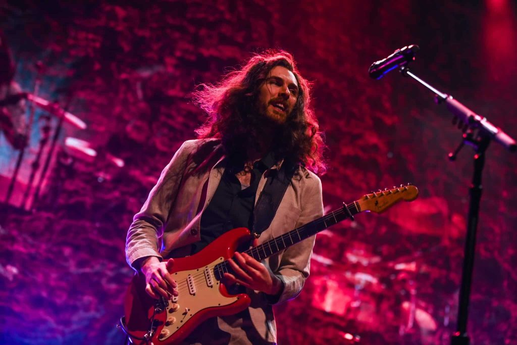 Hozier coming to Mississippi as part of extended Unreal Unearth tour - Vimarsana News