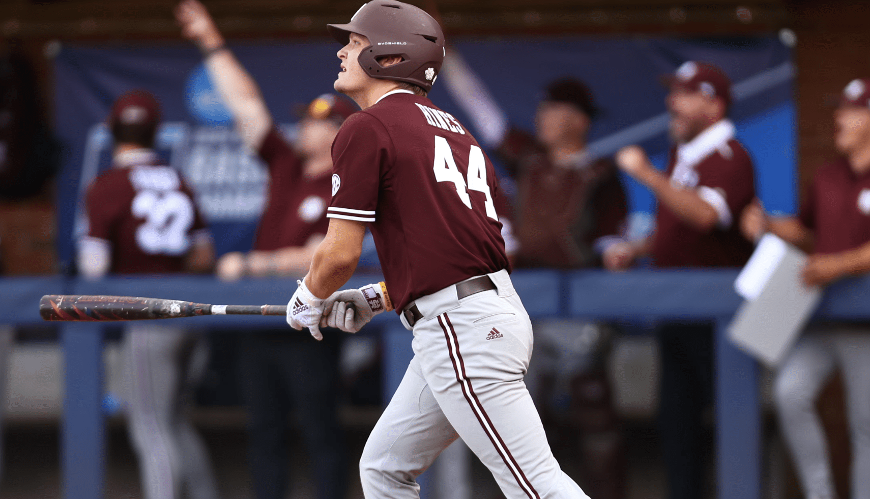 Mississippi State baseball unable to hold lead, falls to Virginia 5-4 – SuperTalk Mississippi