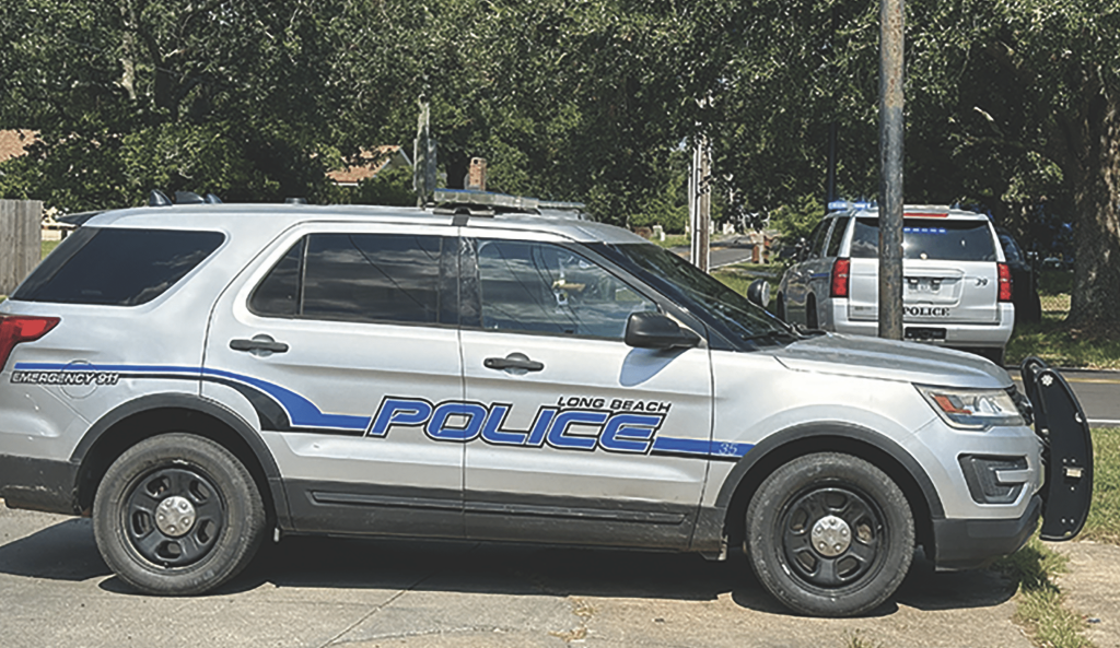 Long Beach man dead after hours-long standoff with police - SuperTalk ...