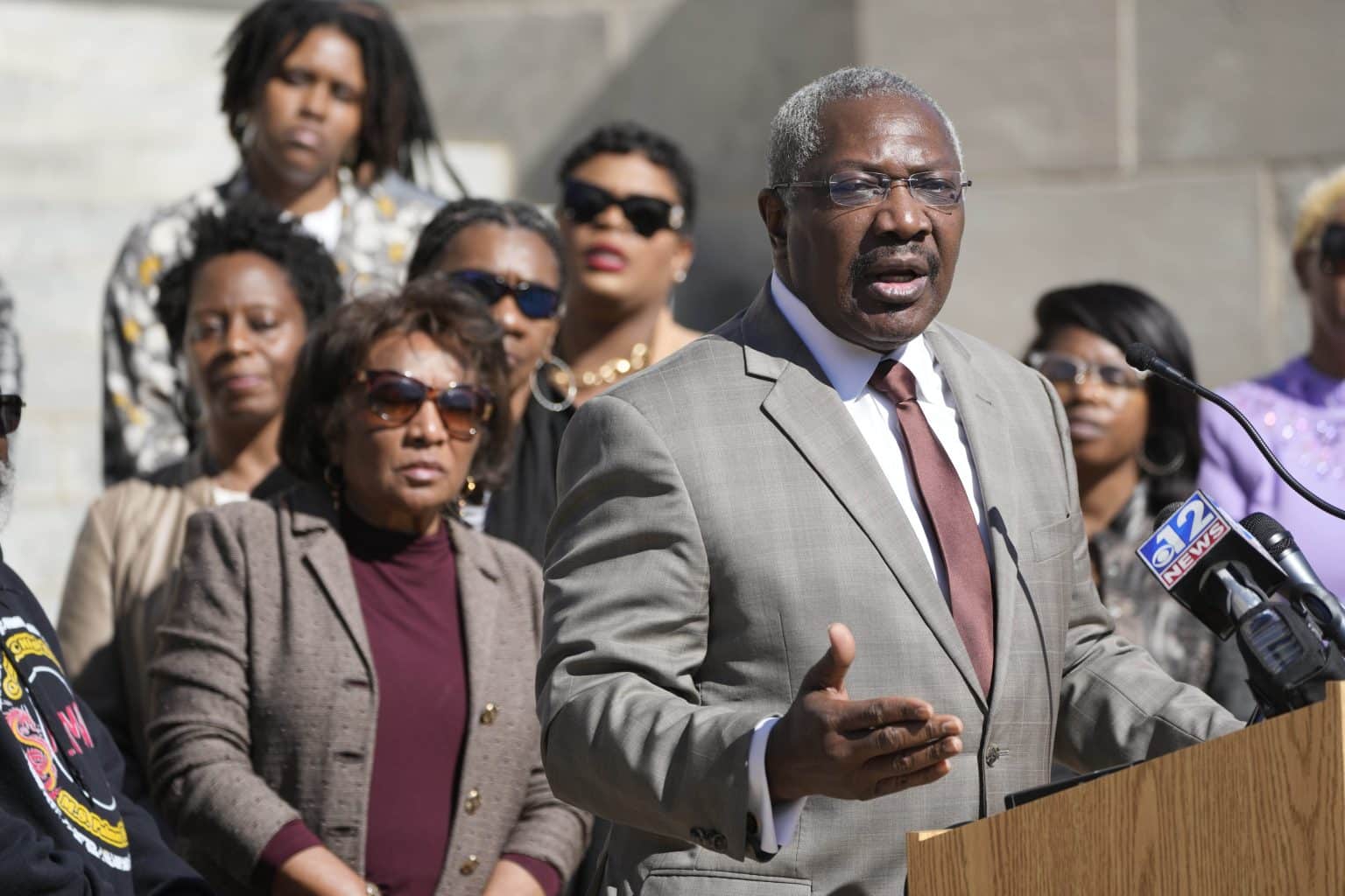 Horhn unseats Lumumba in Democratic primary for Jackson mayor ...