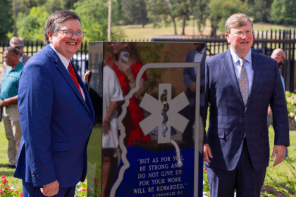 Dan Edney, Tate Reeves