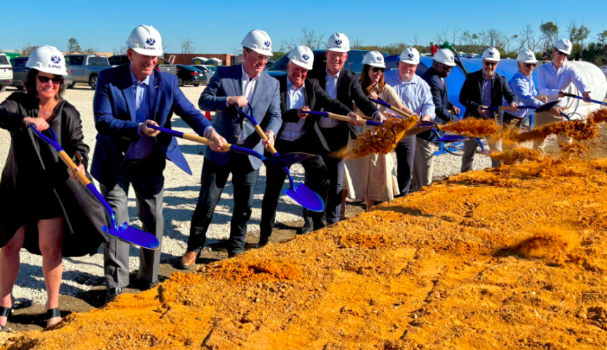 Kloeckner groundbreaking