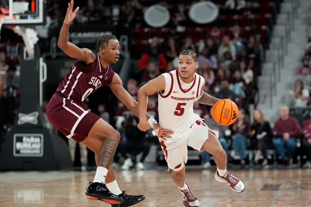 MCBB: Mississippi State routed by No. 21 Arkansas, 88-68