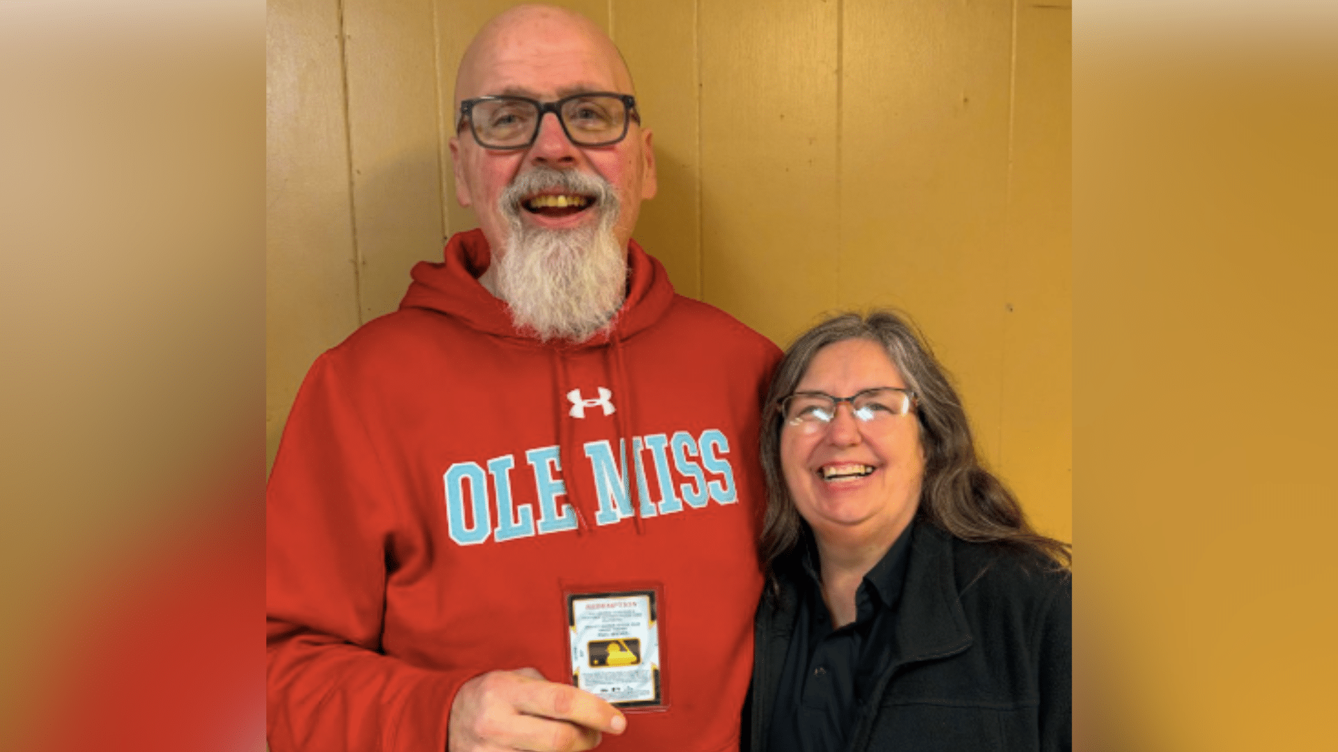 Mississippi baseball card collector cashes in on major find at Grenada GameStop
