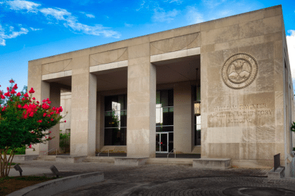 Mississippi Department of Archives and History