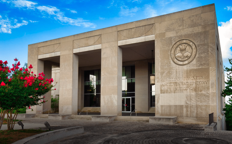 Mississippi Department of Archives and History