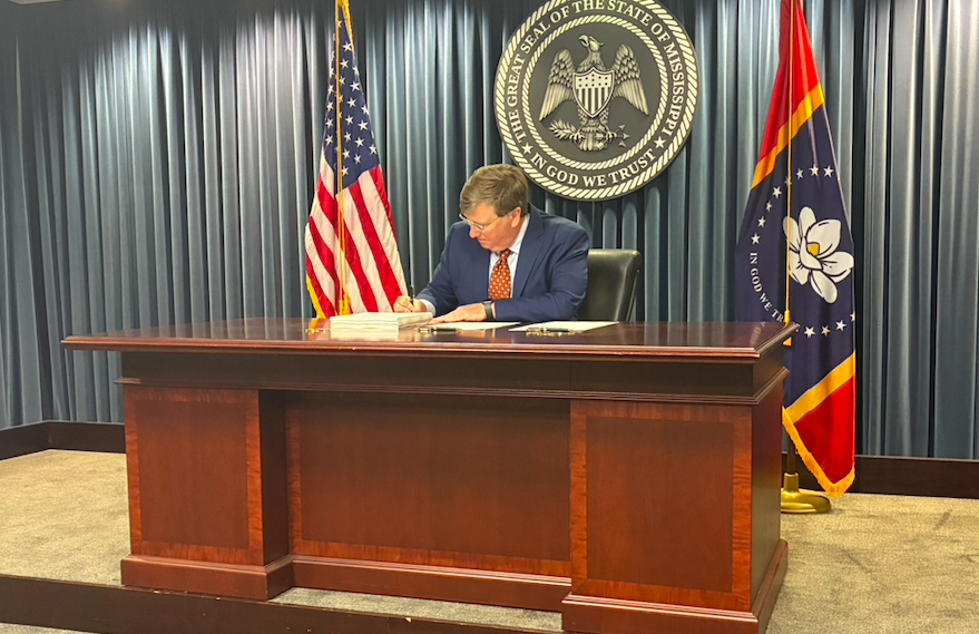 Gov. Tate Reeves