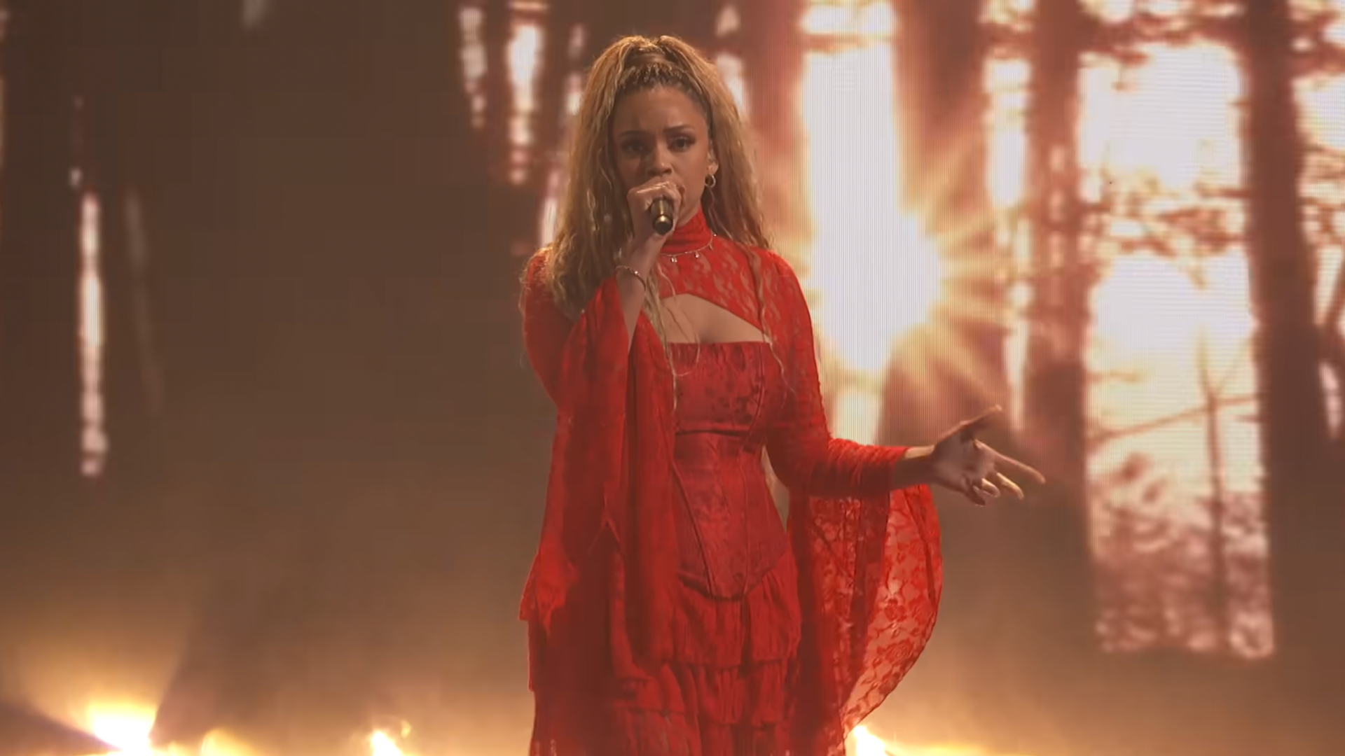 Mississippi native gets mixed reviews in live 'America's Got Talent'  quarterfinals - SuperTalk Mississippi