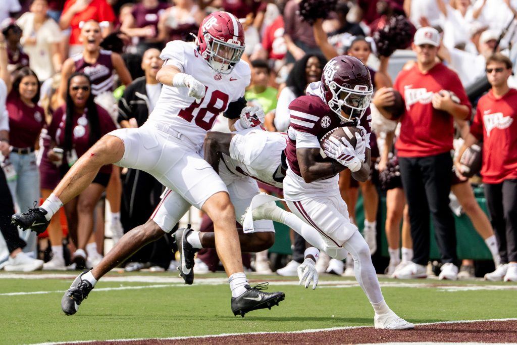 Alabama runs away from Mississippi State in second half, rolls to 56-23 ...