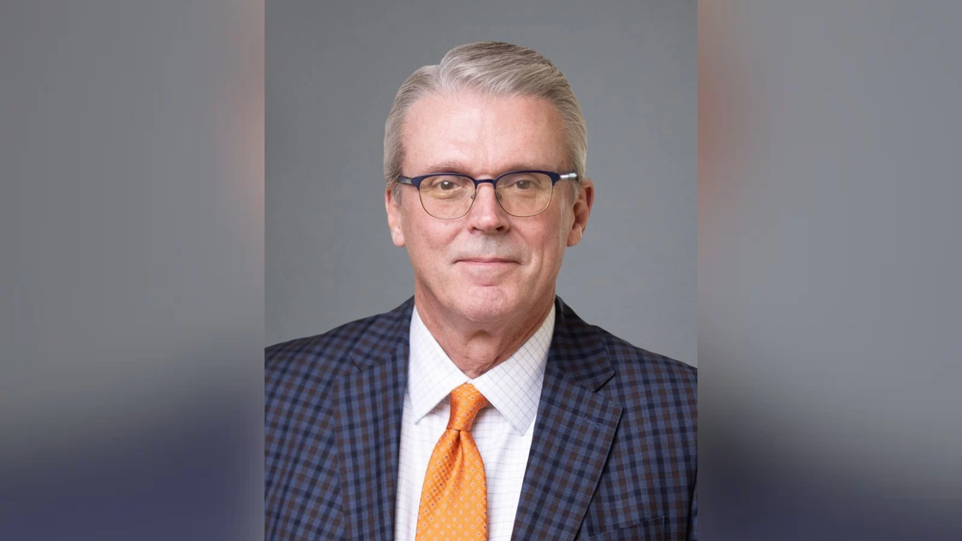 Financial lawyer Phil Buffington Jr. announces bid for state auditor